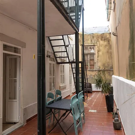 Garden Apartment-3